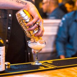 Lumian Bomber Шейкер 500 мл золото, фото , изображение 4