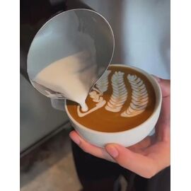 WPM 30 Competition Питчер с острым носиком 500 мл белый, фото , изображение 3