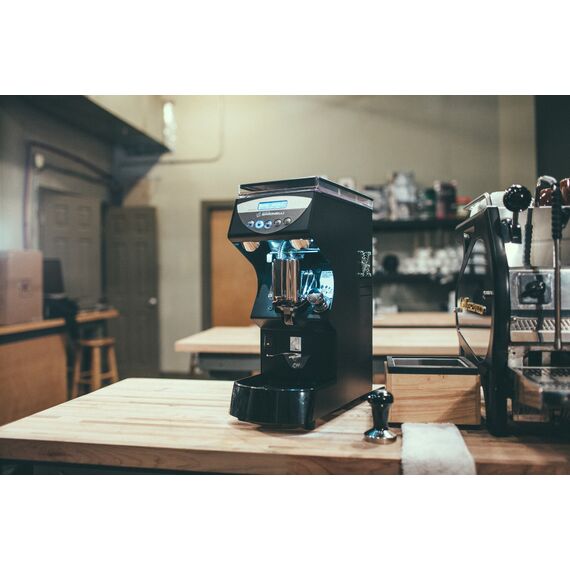 Nuova Simonelli Mythos One Кофемолка профессиональная черная, фото , изображение 5