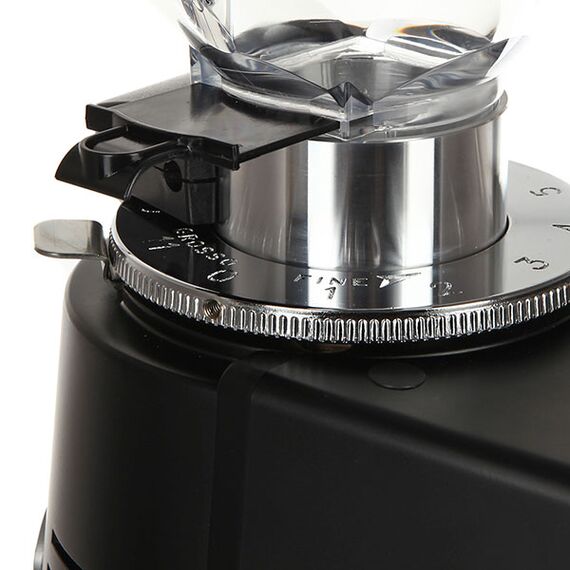 Fiorenzato F83 E Кофемолка профессиональная черная, фото , изображение 4 Fiorenzato F83 E Кофемолка профессиональная черная, фото , изображение 4