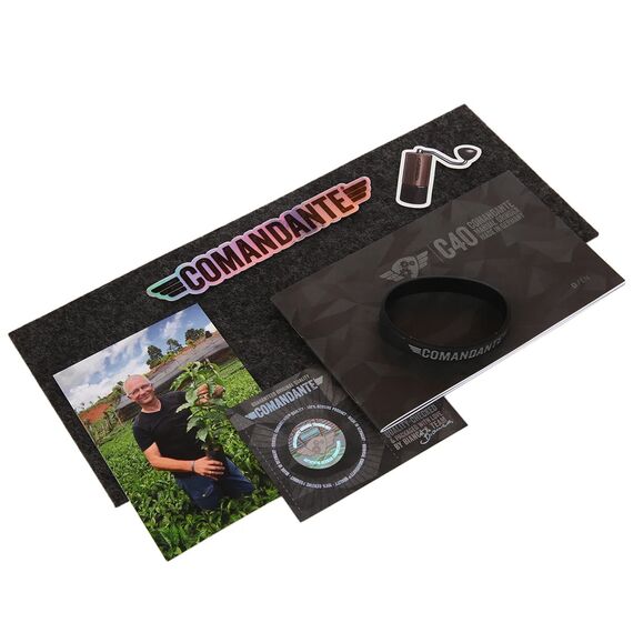 Comandante C40 Nitro Blade Liquid Amber Кофемолка ручная, фото , изображение 10 Comandante C40 Nitro Blade Liquid Amber Кофемолка ручная, фото , изображение 10