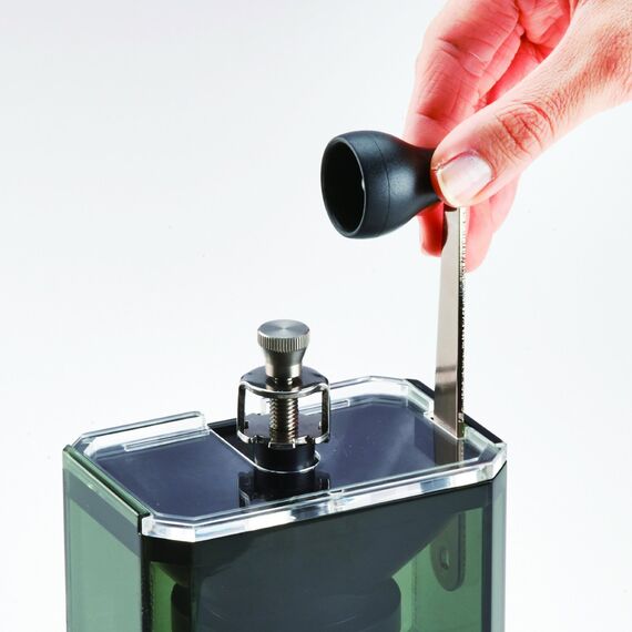 Hario Clear Coffee Grinder хранение ручки