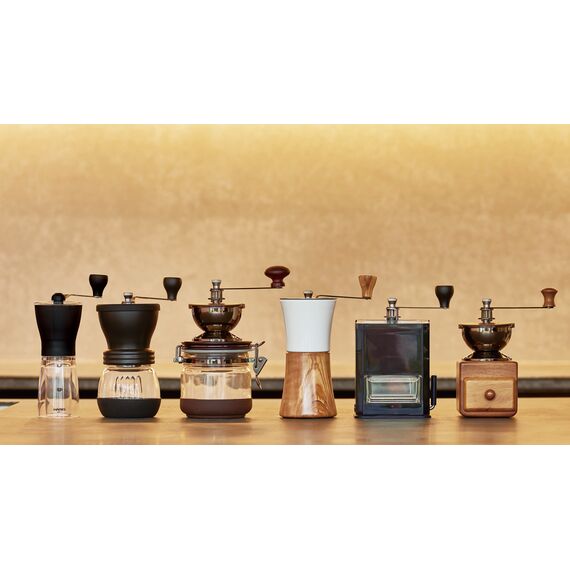 Hario MCW-2-OV Ceramic Coffee Mill Wood Кофемолка ручная, фото , изображение 2