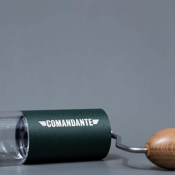 Comandante C40 Nitro Blade Racing Green Кофемолка ручная, фото , изображение 5 Comandante C40 Nitro Blade Racing Green Кофемолка ручная, фото , изображение 5