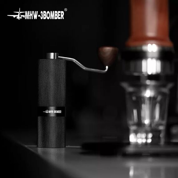 MHW-3BOMBER Race M1 Кофемолка ручная черная с ручкой из ореха, фото , изображение 8