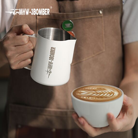 MHW-3BOMBER Milk Pitcher 3.0 Питчер 450 мл белый, фото , изображение 7 MHW-3BOMBER Milk Pitcher 3.0 Питчер 450 мл белый, фото , изображение 7