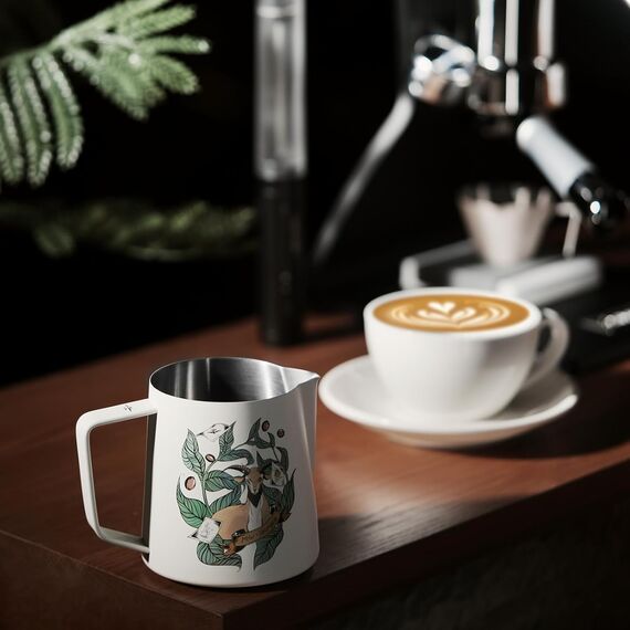 MHW-3BOMBER Milk Pitcher 5.0 6th Anniversary Limited Edition Питчер 600 мл белый, фото , изображение 5
