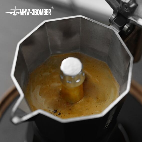MHW-3BOMBER Гейзерная кофеварка 100 мл черная, фото , изображение 4