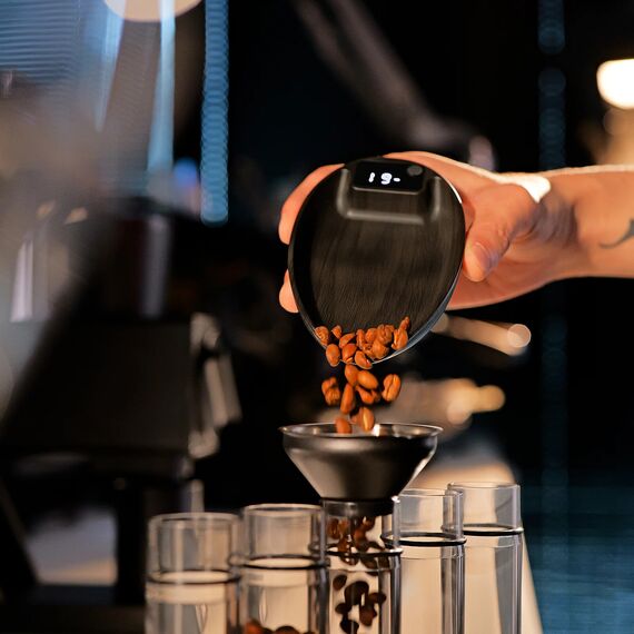 MHW-3BOMBER MVE Весы для кофе черные, фото , изображение 8 MHW-3BOMBER MVE Весы для кофе черные, фото , изображение 8